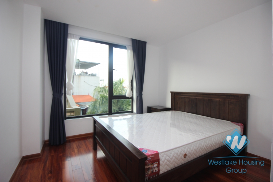 Lake view three bedrooms apartment for rent in Tay Ho, Ha Noi